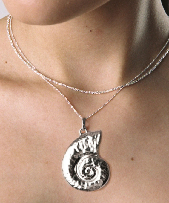 COLLAR CARACOLA