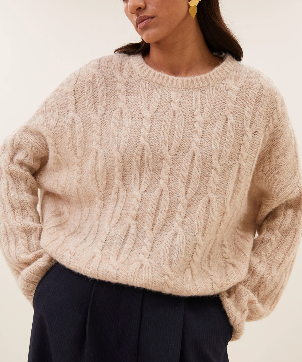 Lora Pullover