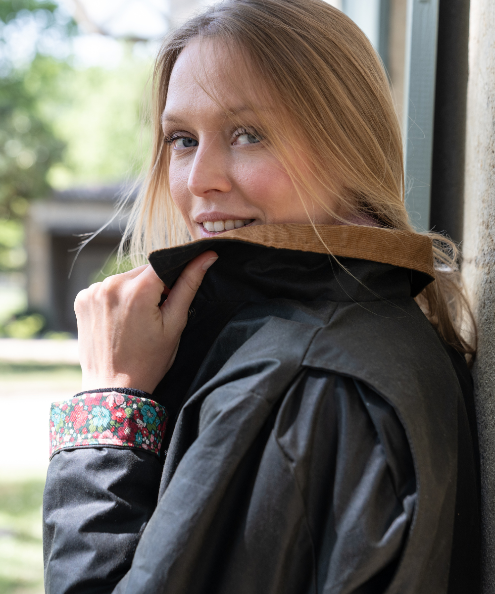Victoria Wax Long Parka