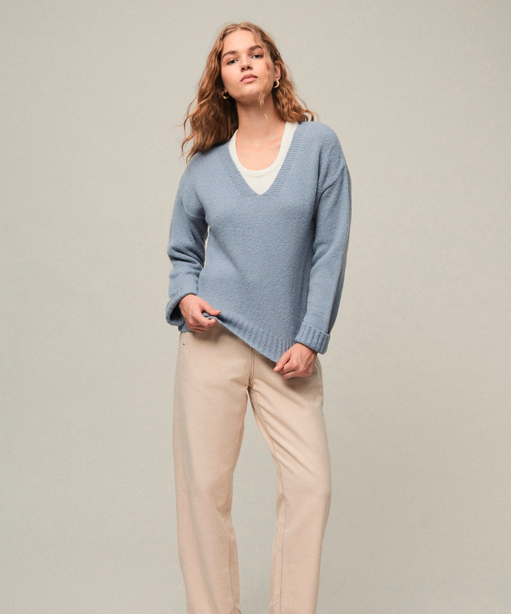 Jersey Cuello Pico Celeste
