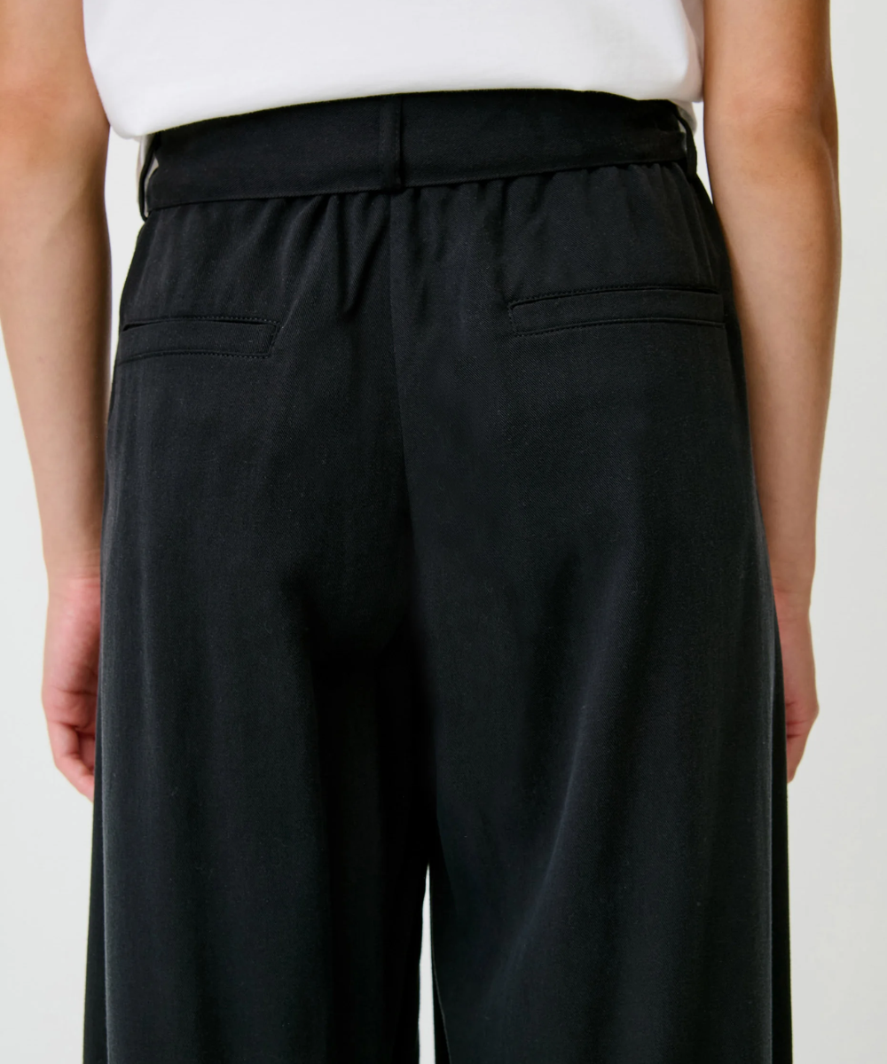 Rim Pants